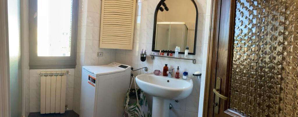 Casa Di Abe Apartment ฟลอเรนซ์ ภายนอก รูปภาพ